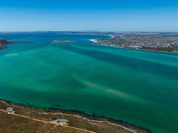 saldanha bay harbour